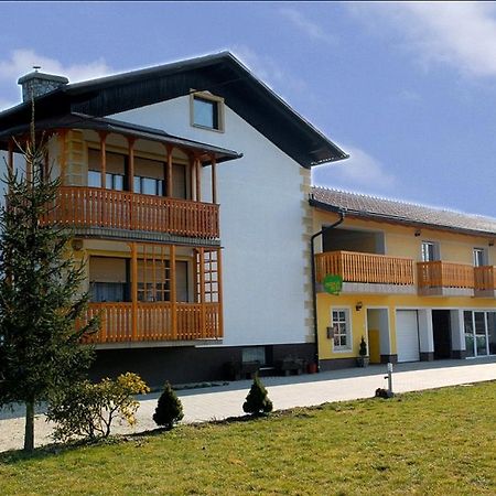 Villa Tourist Farm Šalamun à Banovci Extérieur photo